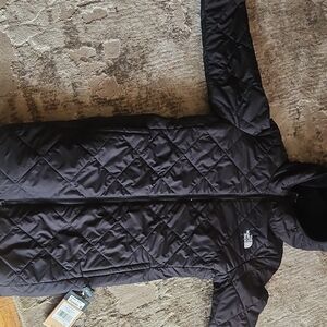 The North Face Women's Black Quilted Hooded Puffer Jacket